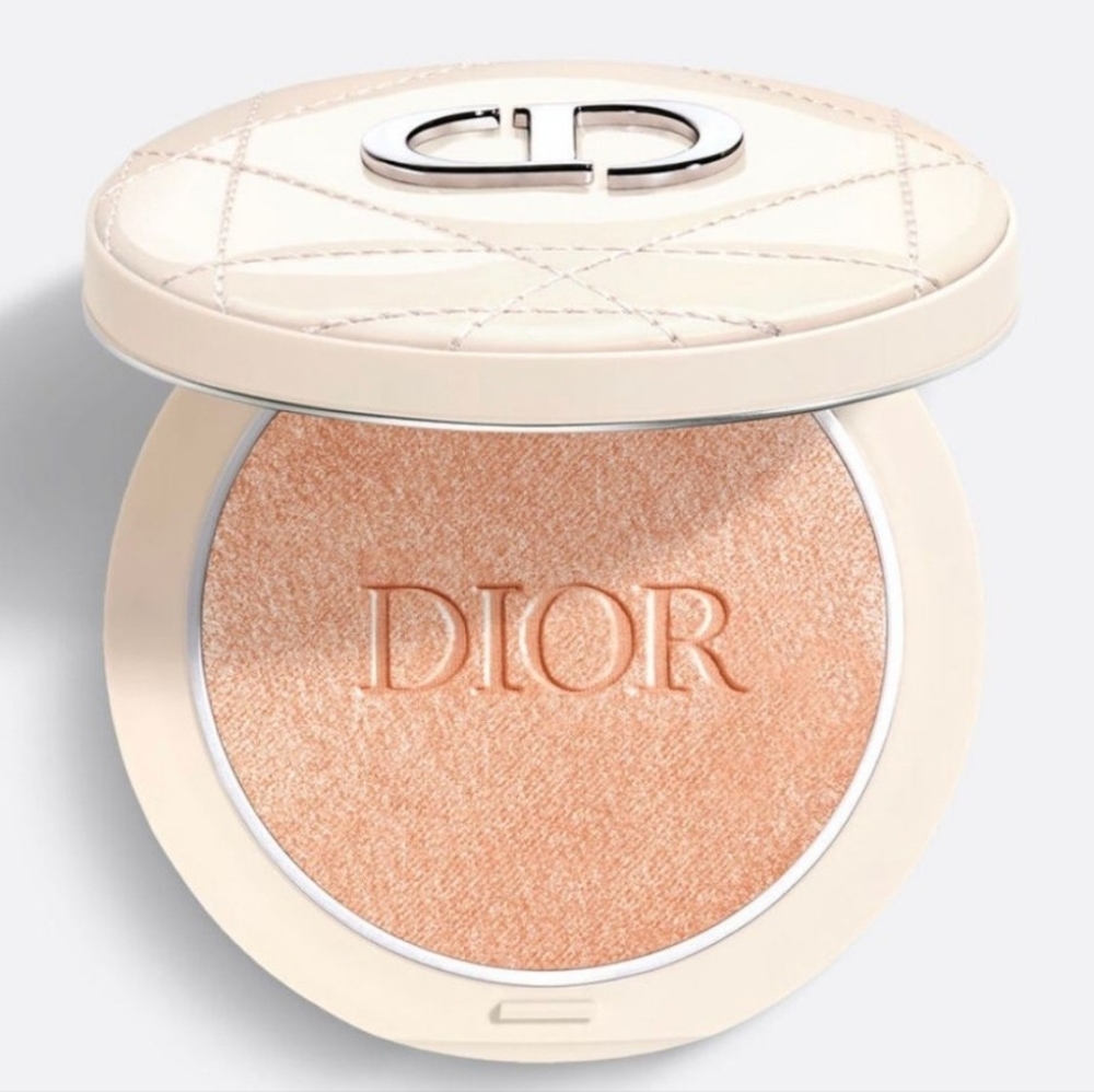 Dior Forever Glow Luminizer 04 Golden Glow (Rose Gold) Highlighter/blush READ